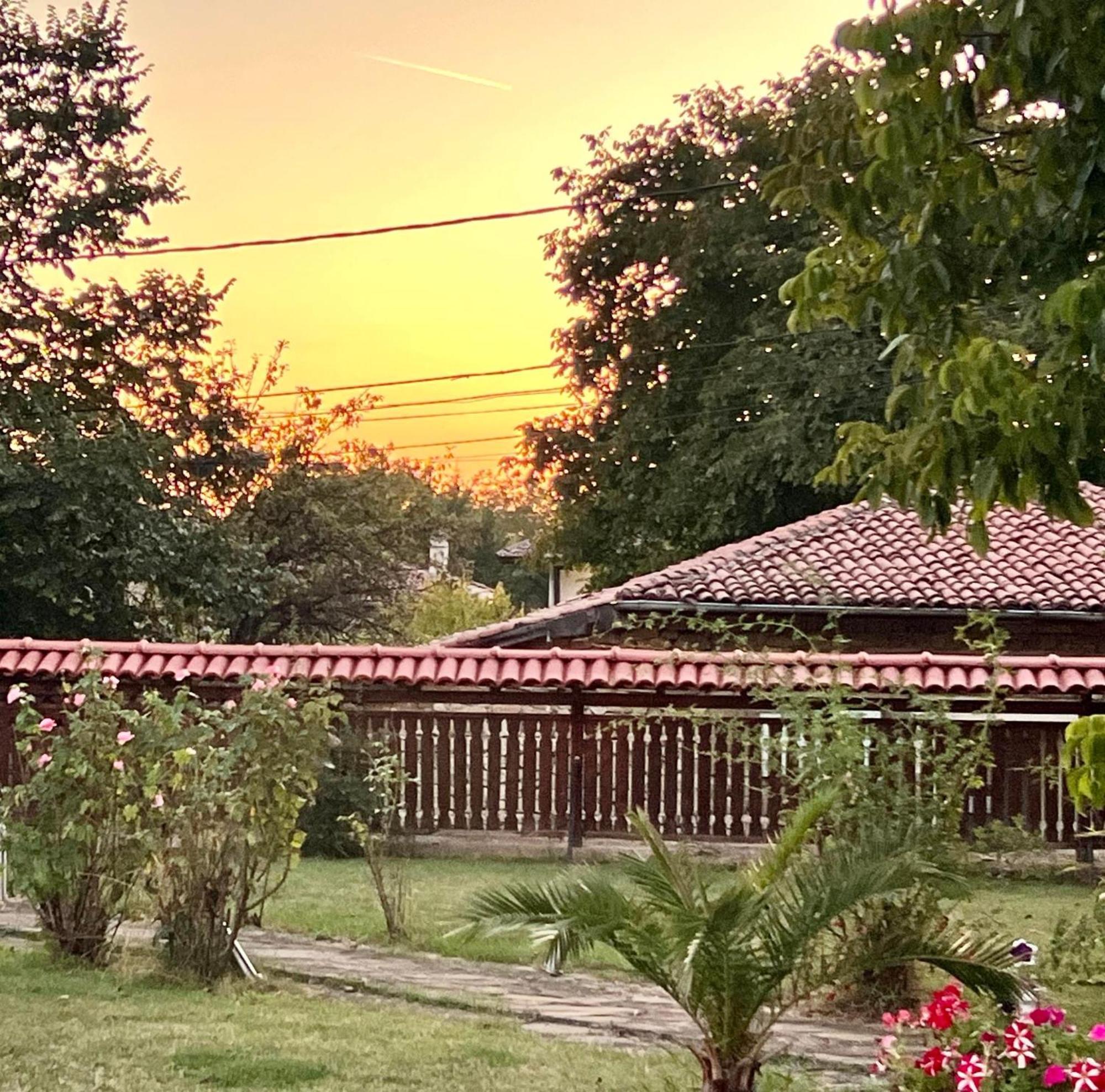 Angliiska Vila ارباناسي المظهر الخارجي الصورة